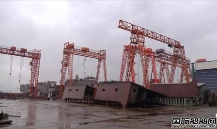 和泰船舶2艘“武汉型”江海直达船完成分段建造